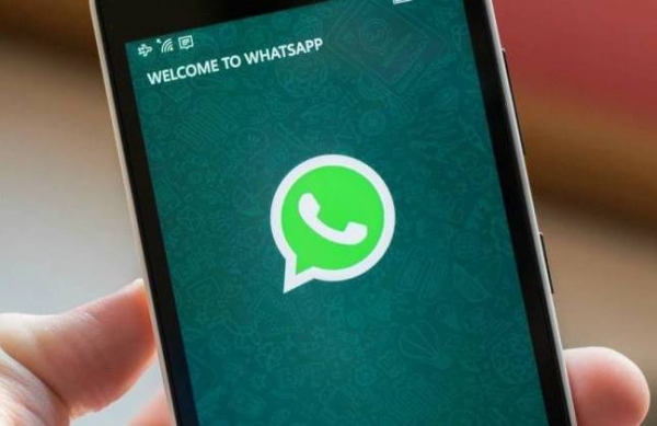 Para metade dos jovens empreendedores, WhatsApp é o principal canal de comunicação com os clientes