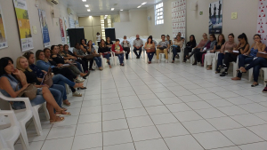 Palestra “Como administrar seu salão de beleza com sucesso” é ministrada a profissionais da área