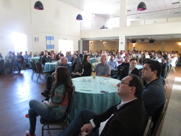 Dia do Empresário foi comemorado com palestra-almoço realizado por ACIF/CDL