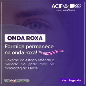 Formiga permanece na onda roxa.